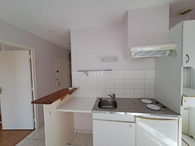 Location appartement 2 pièces, 29.30m², Nantes