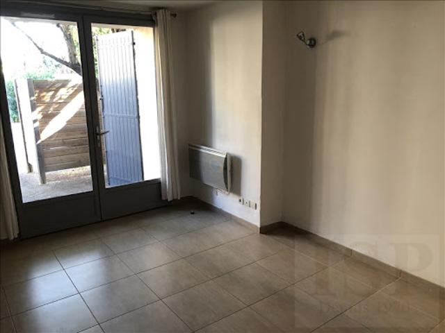Location Appartement 2 pièces 29 m2 Aix en Provence