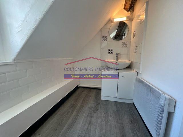 Location Appartement 2 pièces 29m² COULOMMIERS 77120