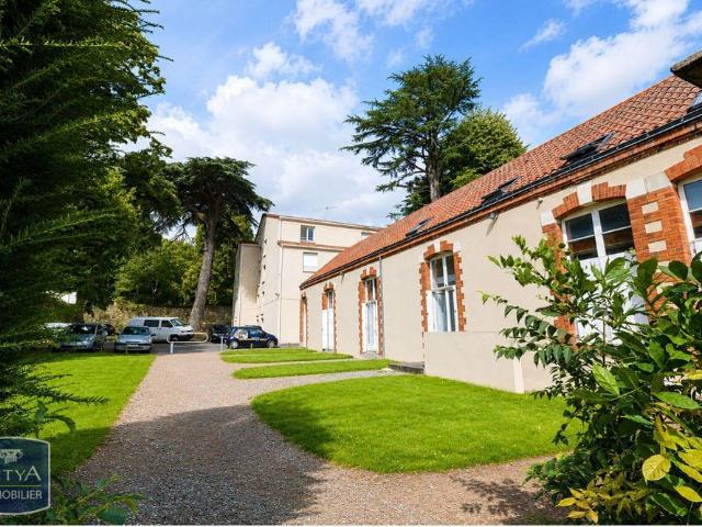 Location Appartement 2 pièces 29m² CHOLET 49300