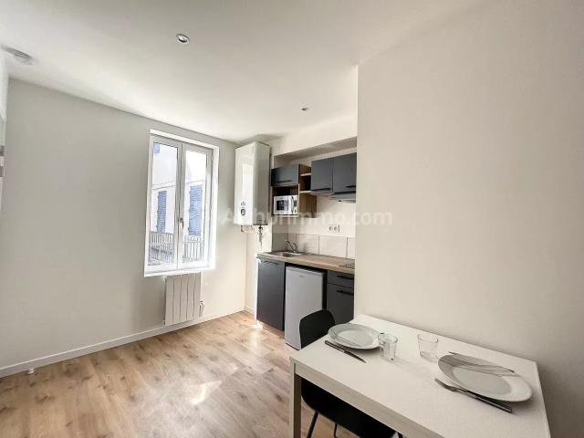 Location Appartement 2 pièces 29m² CLERMONT FERRAND 63000