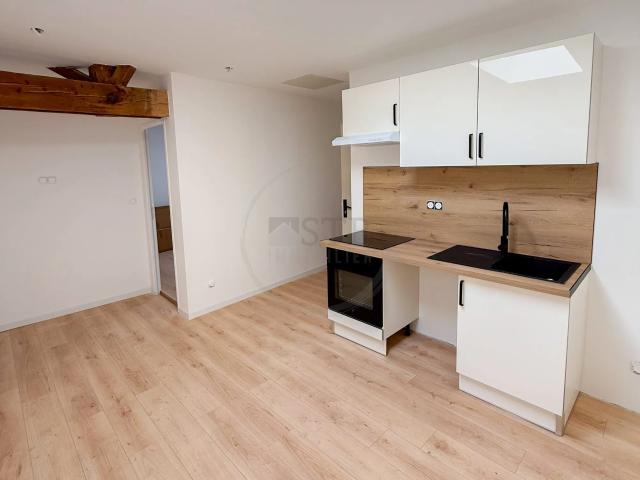 Location Appartement 2 pièces 29m² AUBENAS 07200