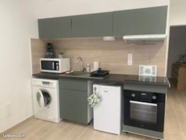 Location Appartement 2 pièces 29m² FRONTIGNAN 34110