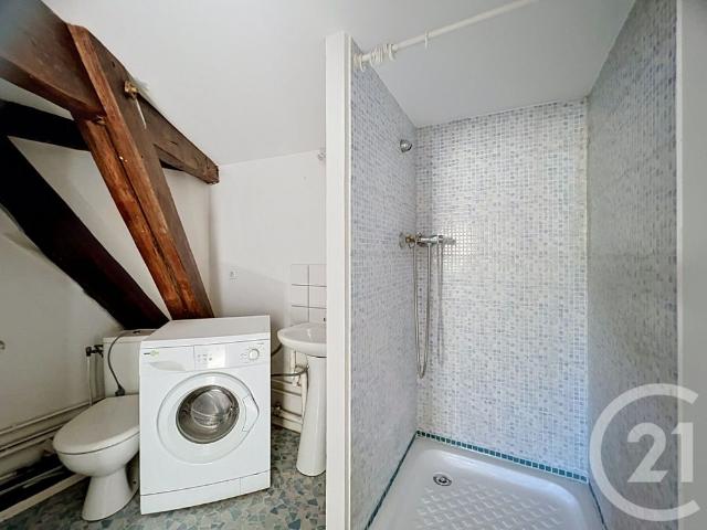 Location Appartement 2 pièces 29m² MELUN 77000