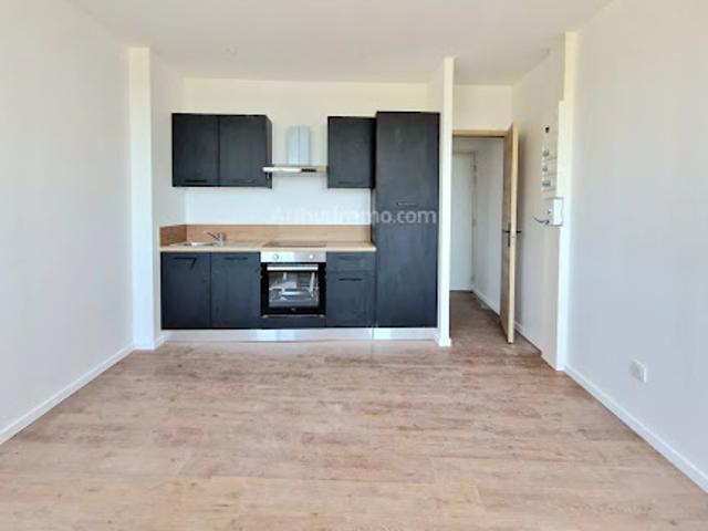 Location Appartement 2 pièces 33.01 m2 Callas