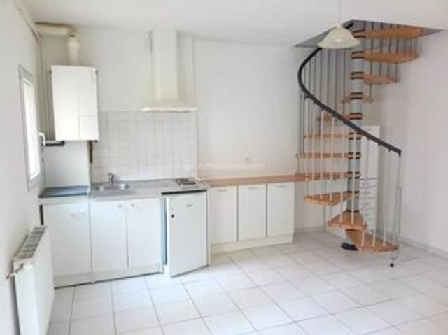 Location Appartement 2 pièces 33 m2 à Carmaux