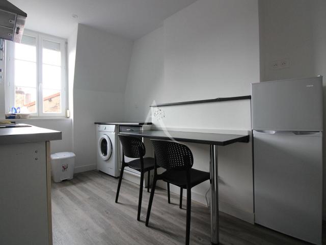 Location appartement 2 pièces 33 m² à Chalon sur Saône 71100 CODE IMMEUBLE: 1306 530 €