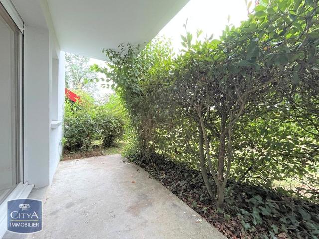Location Appartement 2 pièces 33m² COUTRAS 33230