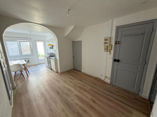 Location Appartement 2 pièces 33m² AMIENS 80000