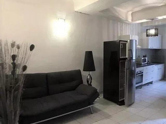 Location Appartement 2 pièces 33m² AURIOL 13390