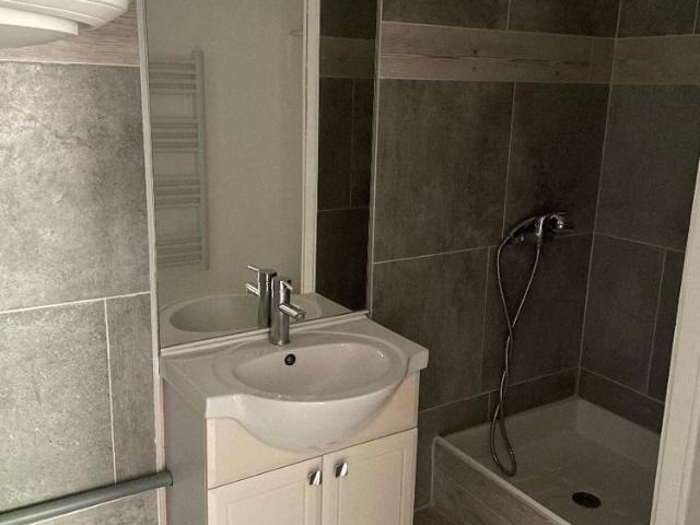 Location Appartement 2 pièces 33m² BRUE AURIAC 83119