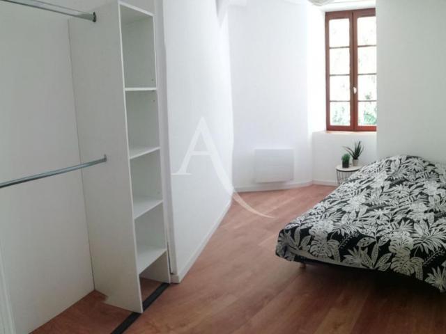 Location Appartement 2 pièces 33m² FONTENAY LE COMTE 85200