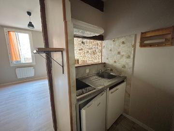 Location appartement 2 pièces, 30.50m², Cordes sur Ciel