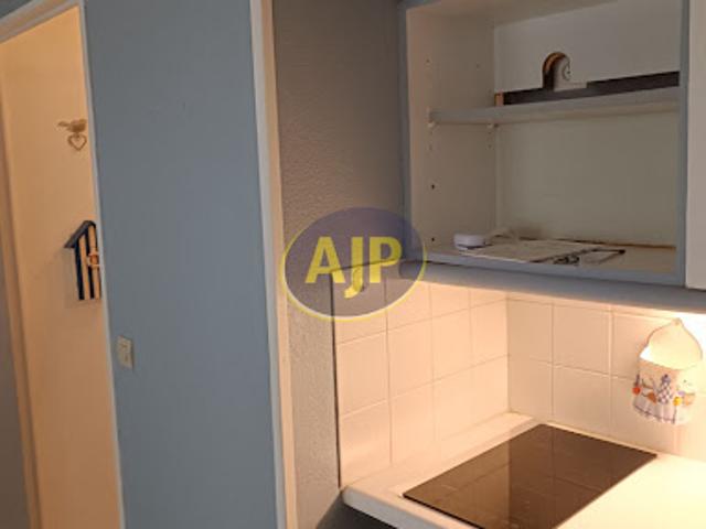 Location Appartement 2 pièces 30.38 m2 Saint Gilles Croix de Vie