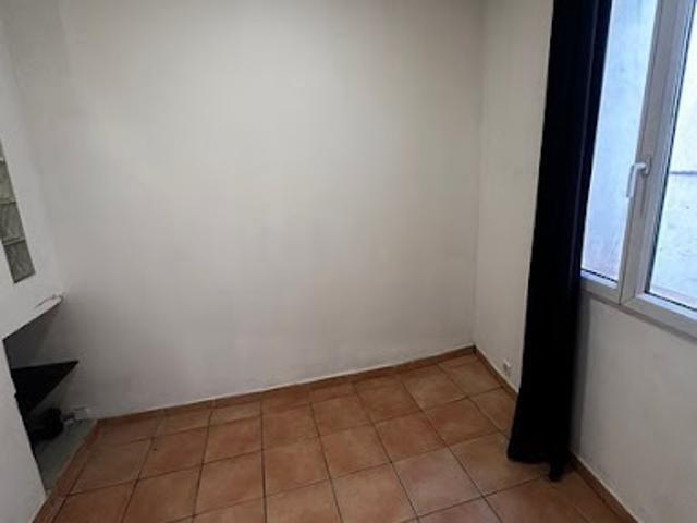 Location Appartement 2 pièces 30 m2 Aix en Provence