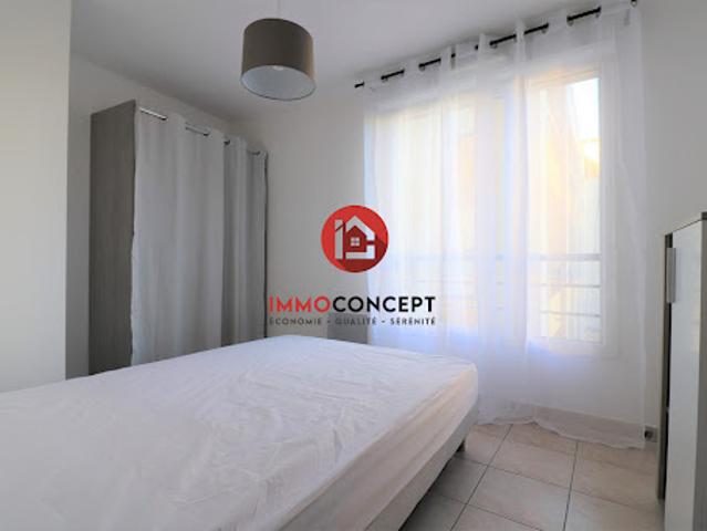 Location Appartement 2 pièces 30 m2 Bagnols sur ceze