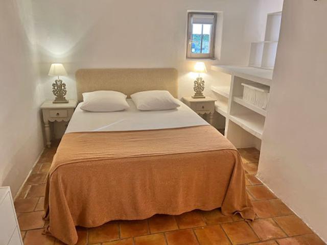 Location Appartement 2 pièces 30 m2 Le Tholonet