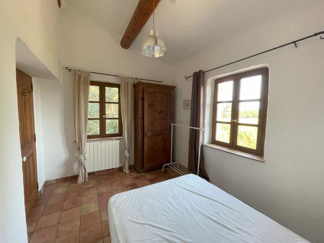 Location Appartement 2 pièces 30m² MAZAN 84380