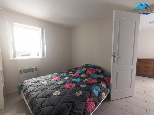 Location Appartement 2 pièces 30m² MARSEILLE 11ème