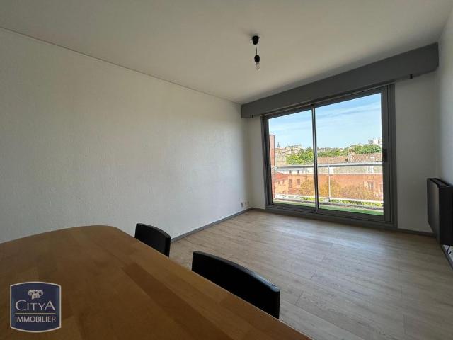 Location Appartement 2 pièces 30m² NIORT 79000