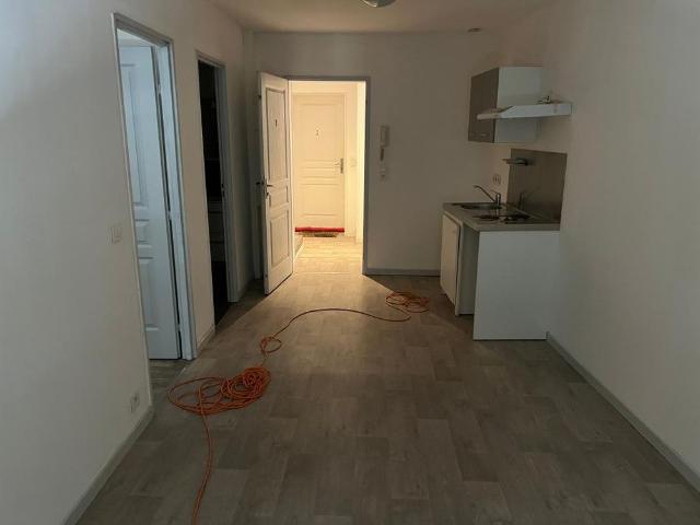 Location Appartement 2 pièces 30m² SAINTES 17100