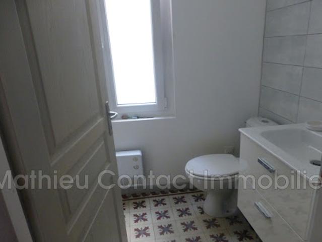 Location Appartement 2 pièces 31.3 m2 Nimes