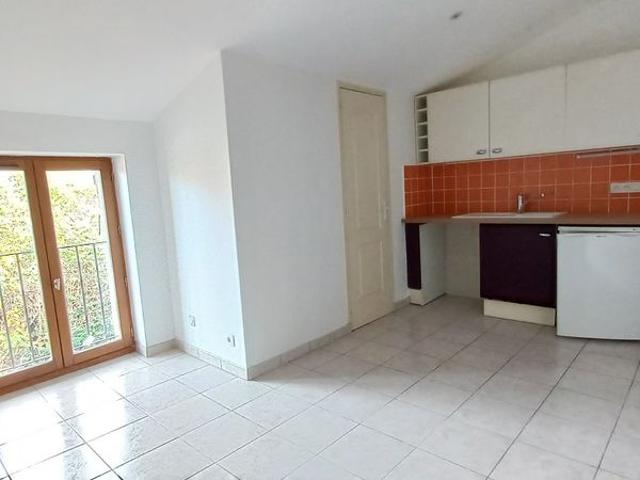 Location Appartement 2 pièces 31m² CUGNAUX 31270