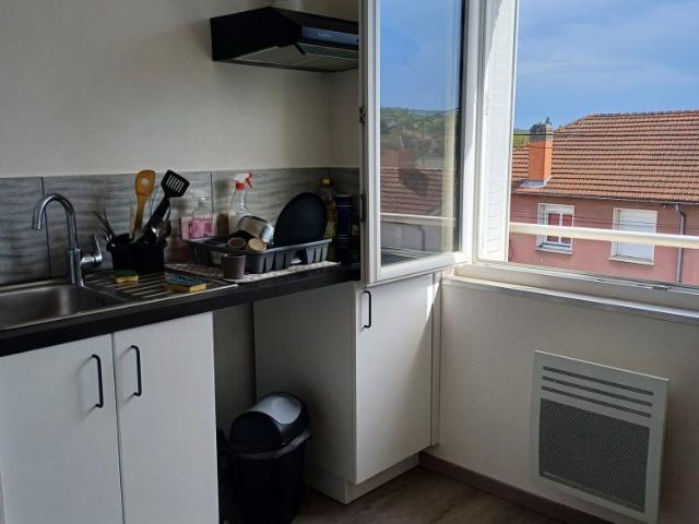 Location Appartement 2 pièces 31m² GANNAT 03800