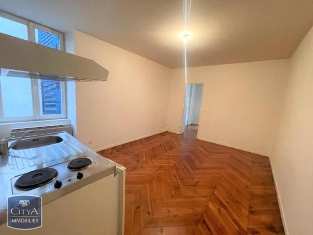Location Appartement 2 pièces 31m² ISSOIRE 63500