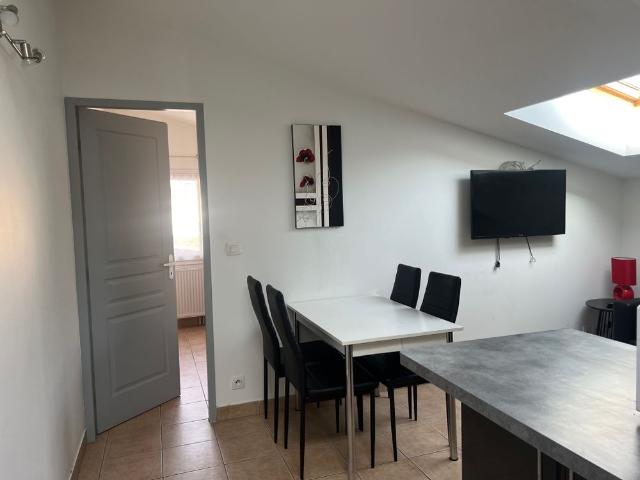 Location Appartement 2 pièces 31m² LA RAVOIRE 73490