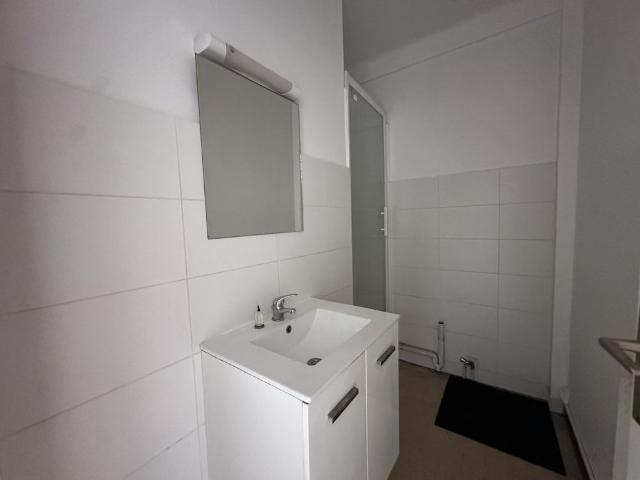 Location Appartement 2 pièces 31m² MONTPELLIER 34000