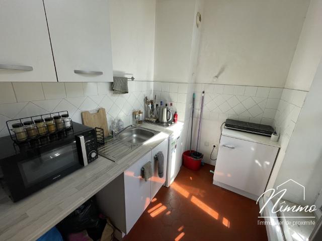 Location Appartement 2 pièces 31m² NIMES 30000