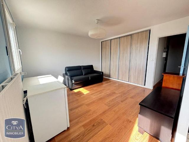 Location Appartement 2 pièces 31m² ST ETIENNE 42100