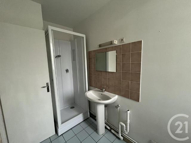 Location Appartement 2 pièces 31m² ST MAUR 36250