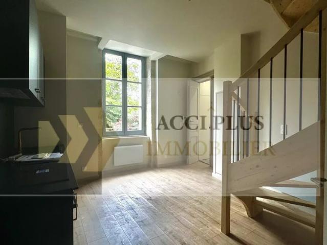 Location Appartement 2 pièces 31m² UZES 30700