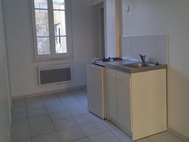 Location appartement 2 pièces, 32.60m², Magny en Vexin