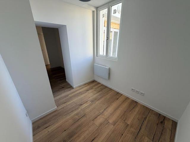Location Appartement 2 pièces 32.85 m2 Villeneuve sur Lot