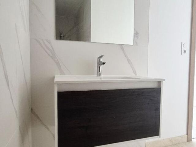 Location appartement 2 pièces, 32.00m², Saint Jean d'Angély