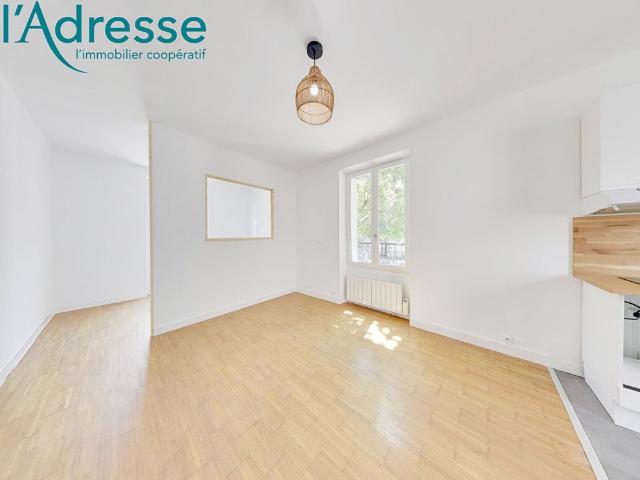 Location appartement 2 pièces, 32.01m², Noisy le Grand