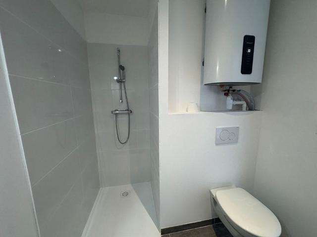 Location appartement 2 pièces, 32.19m², Nîmes