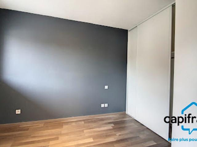 Location Appartement 2 pièces 32 m2 Aoste