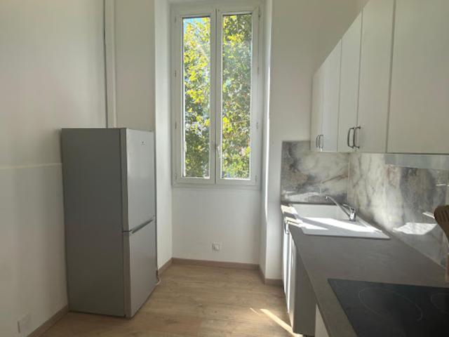 Location Appartement 2 pièces 32 m2 Marseille 10ème