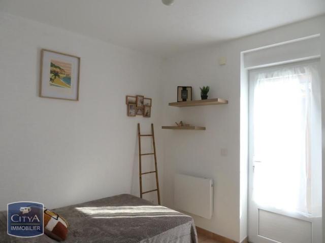 Location Appartement 2 pièces 32m² CARCASSONNE 11000