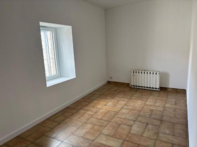 Location Appartement 2 pièces 32m² AUBENAS 07200
