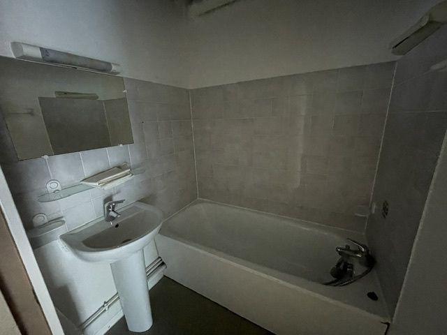 Location Appartement 2 pièces 32m² DEVILLE LES ROUEN 76250