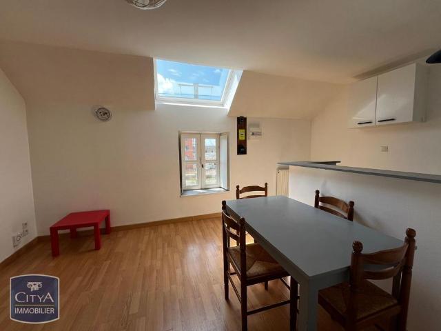 Location Appartement 2 pièces 32m² LAVAL 53000