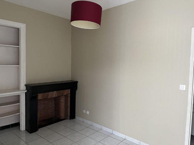 Location Appartement 2 pièces 32m² LILLE 59800