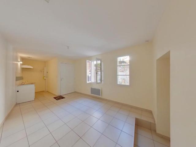 Location Appartement 2 pièces 32m² MONTMORILLON 86500