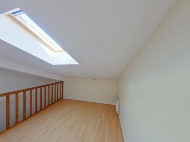 Location Appartement 2 pièces 32m² MONTMORILLON 86500