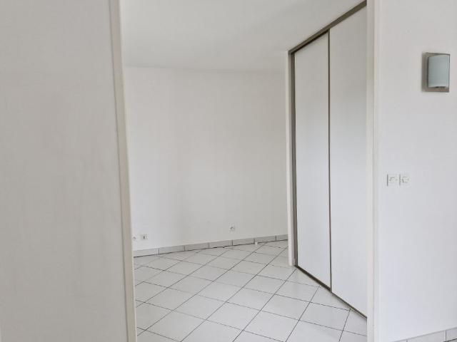 Location Appartement 2 pièces 32m² PONTAULT COMBAULT 77340